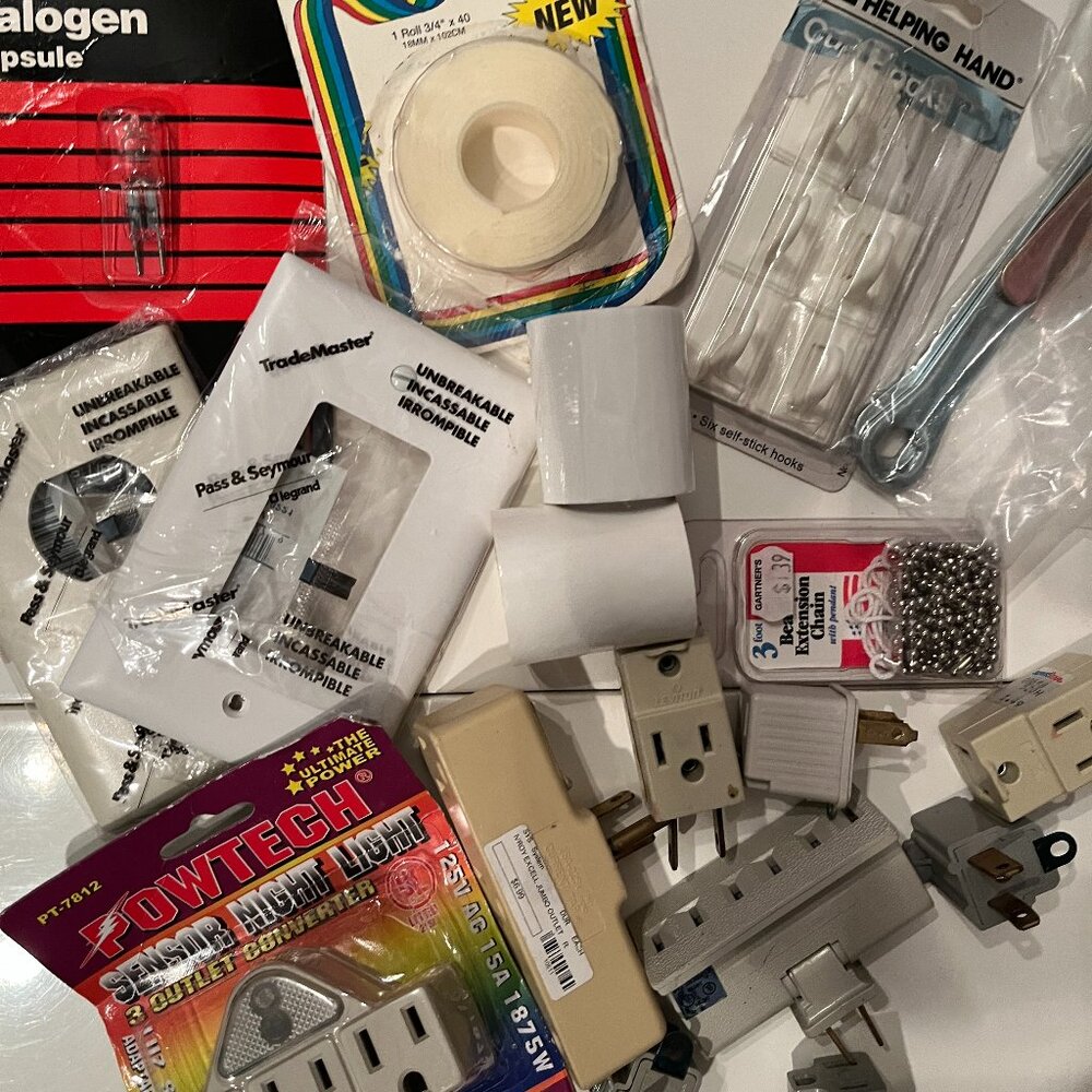 Electrical Outlets - Miscellaneous‎ Hardware Lot